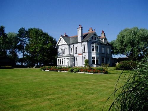 Foxcroft Bed & Breakfast Millom Exterior photo